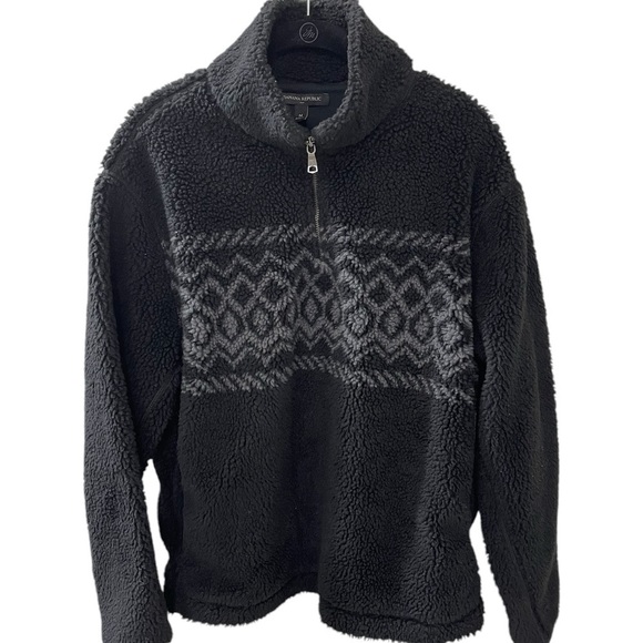 Banana Republic Jackets & Blazers - Banana Republic Size M Black Sherpa Quarter zip Nordic Design Bodice Pullover